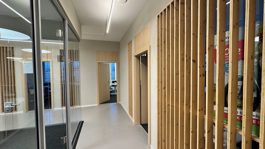 872m² commercial, photo 4 of 6