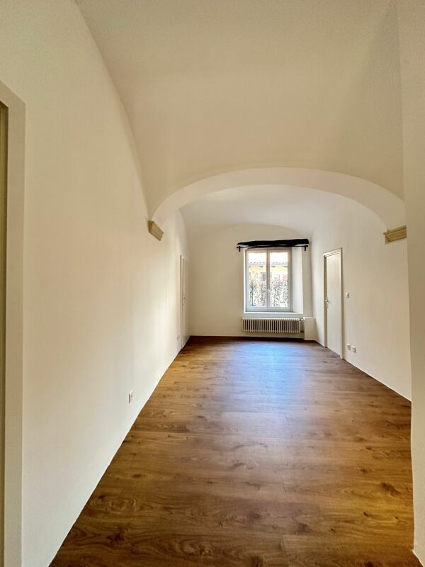 3 rooms apartment, photo 3 of 10