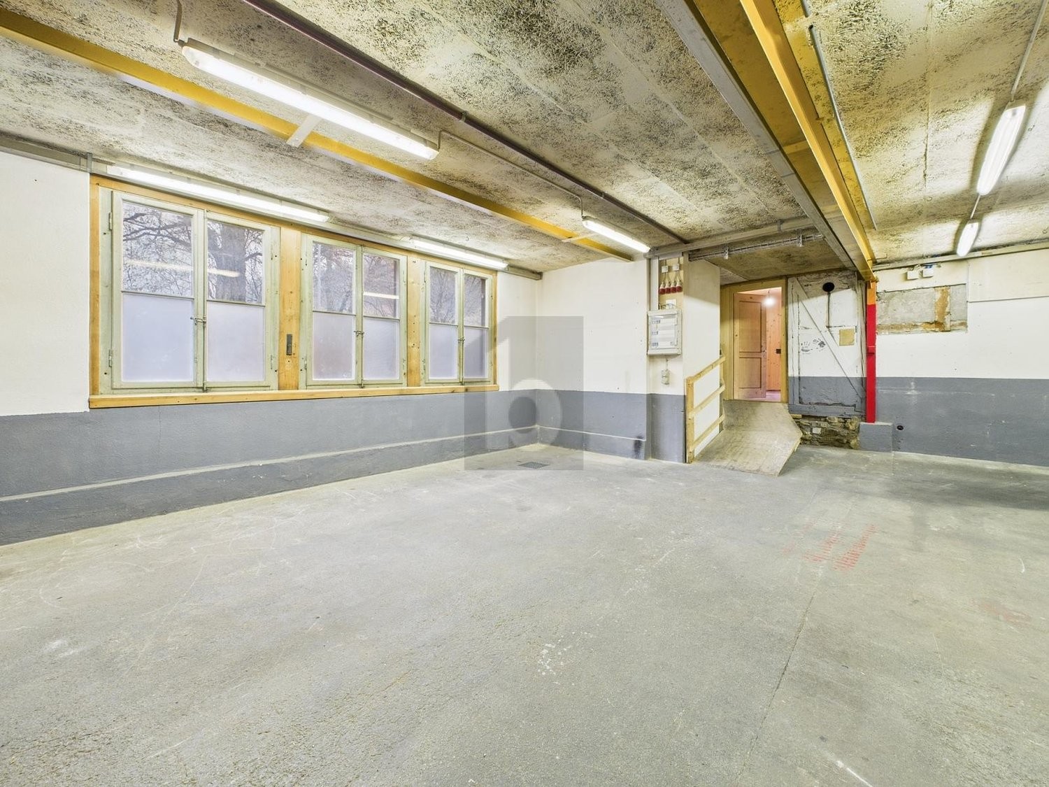 550m² atelier