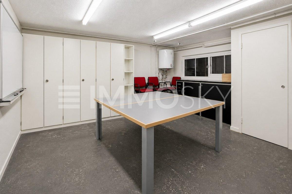 287m² shop, photo 4 of 7