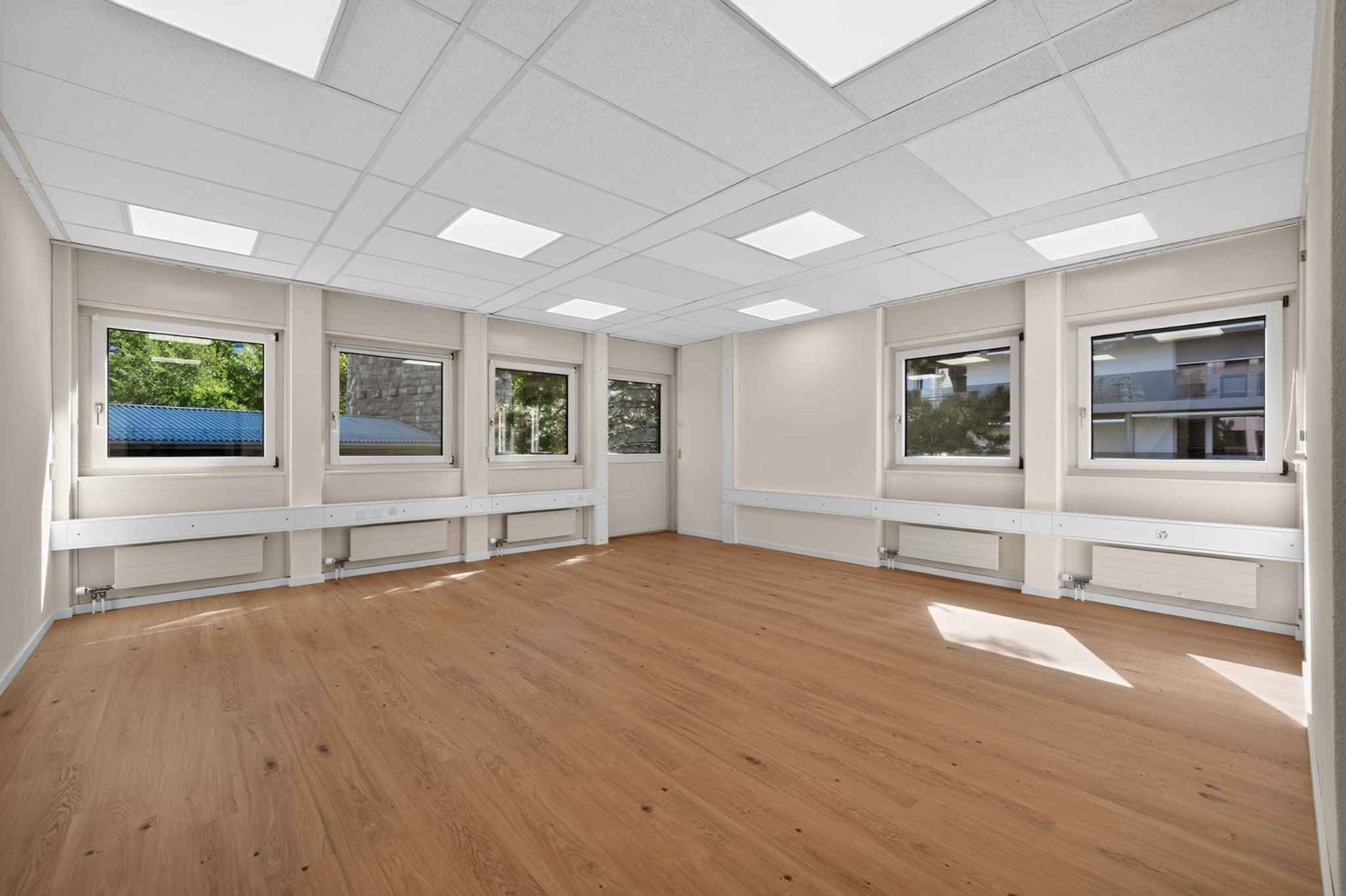80m² office, photo 3 of 6