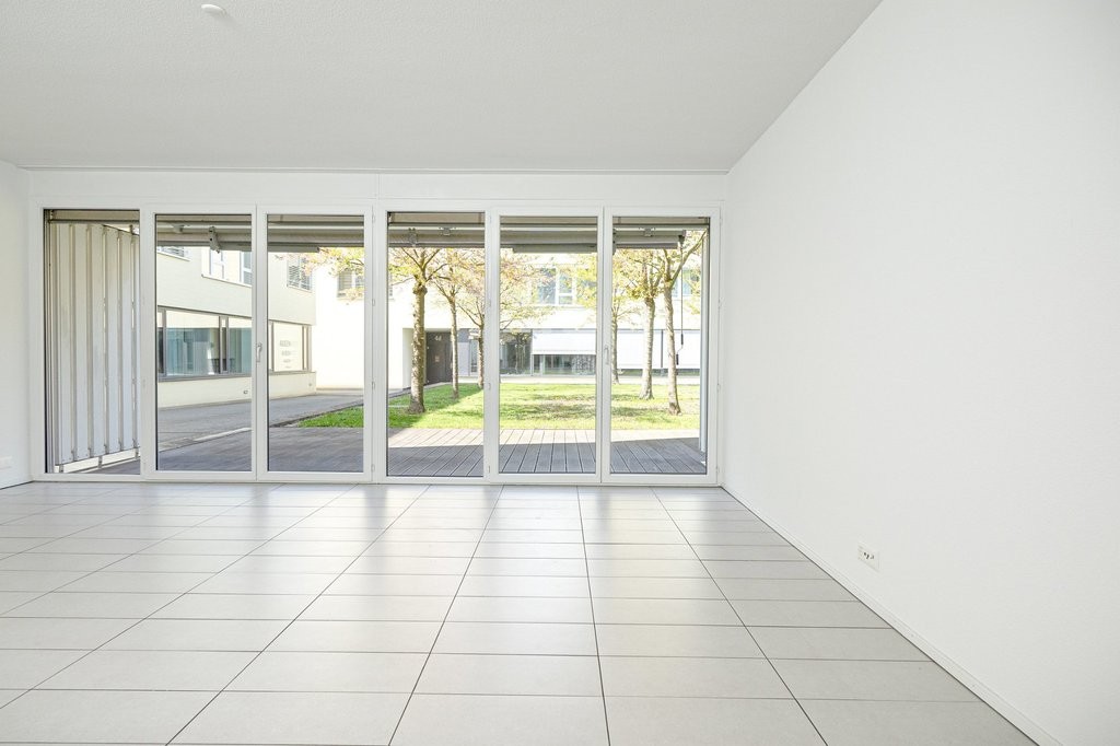 85m² commercial, photo 2 of 10