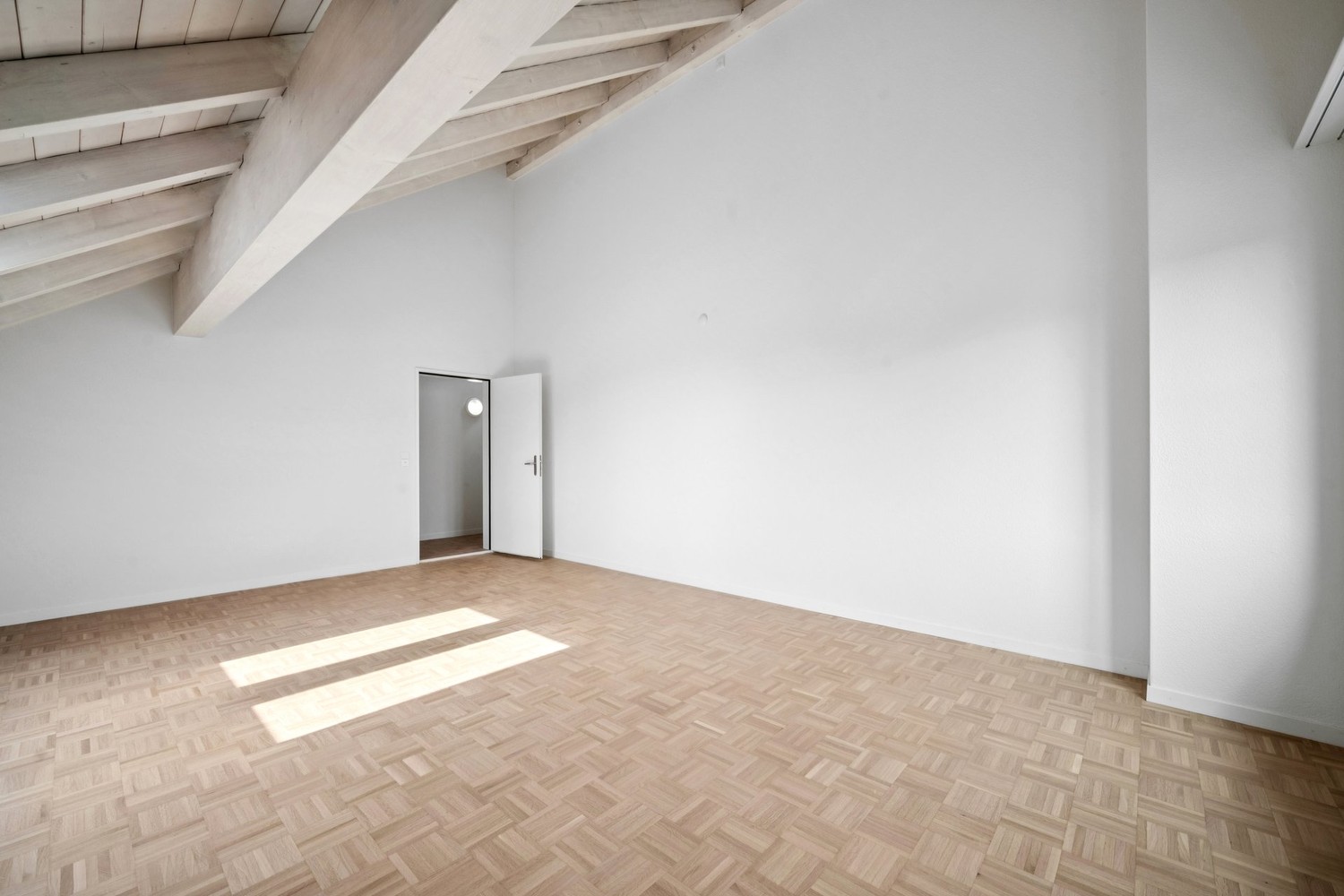40m² commercial, photo 2 of 9