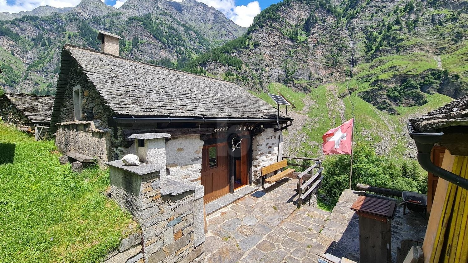 3 ½ rooms chalet, photo 1 of 4