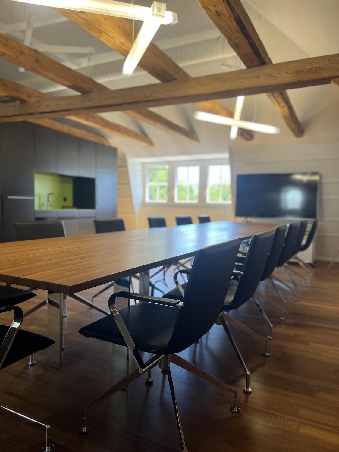 130m² commercial, photo 4 of 4