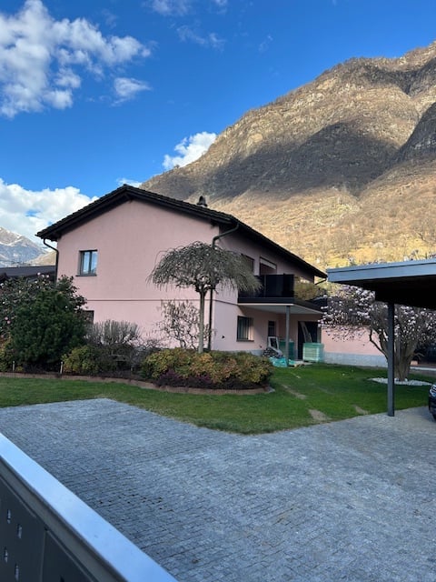 6 rooms apartment