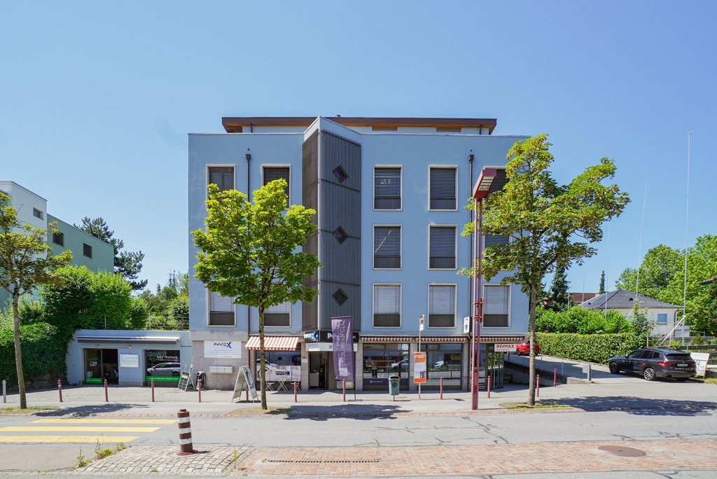 330m² office, photo 2 of 10