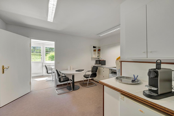 108m² bureau, photo 3 sur 9