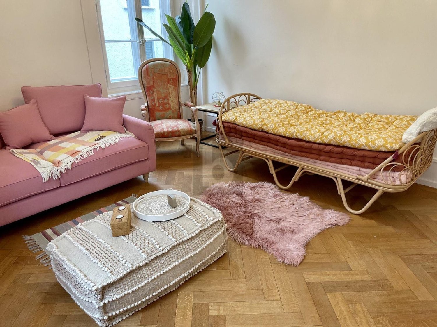 1 room furnished flat, photo 2 of 4