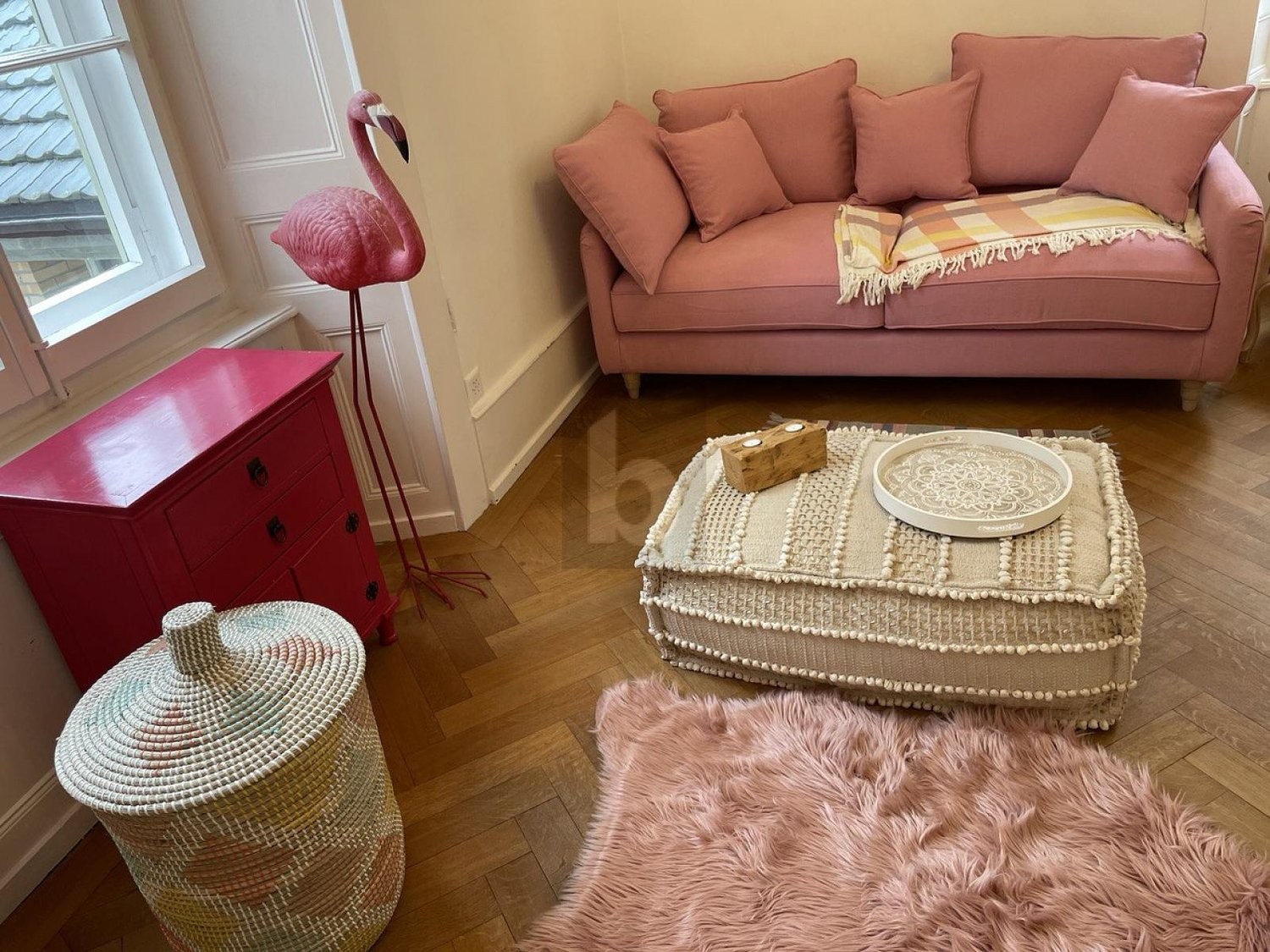 1 room furnished flat, photo 1 of 4