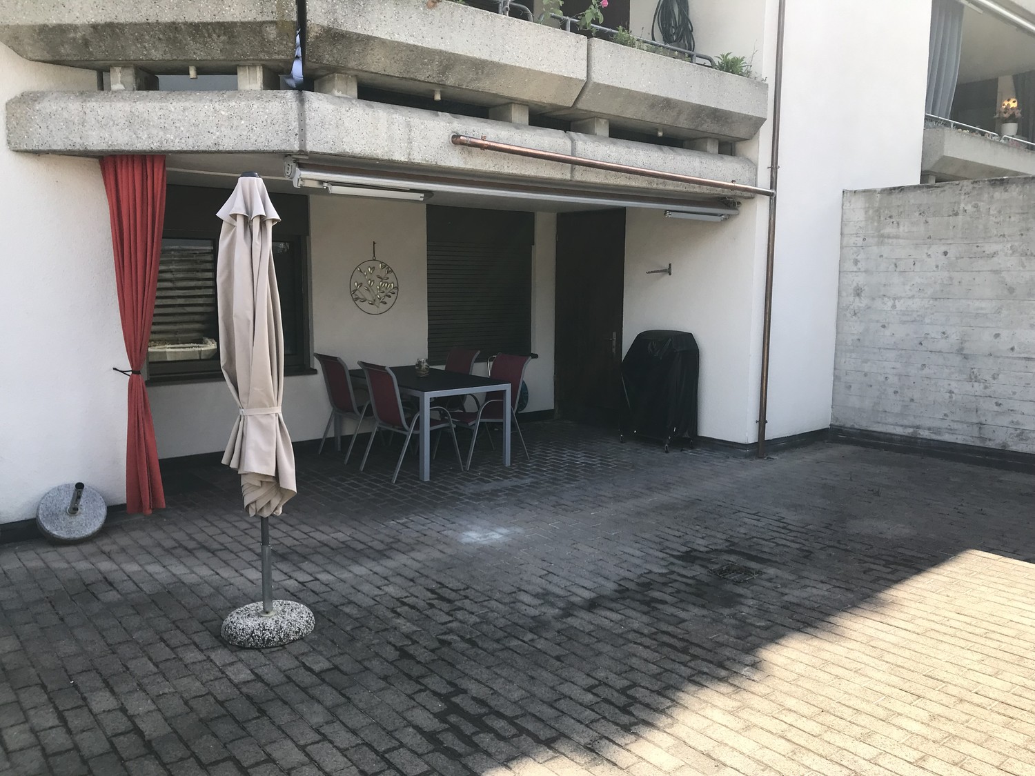 Chambre dans un appartement partagé