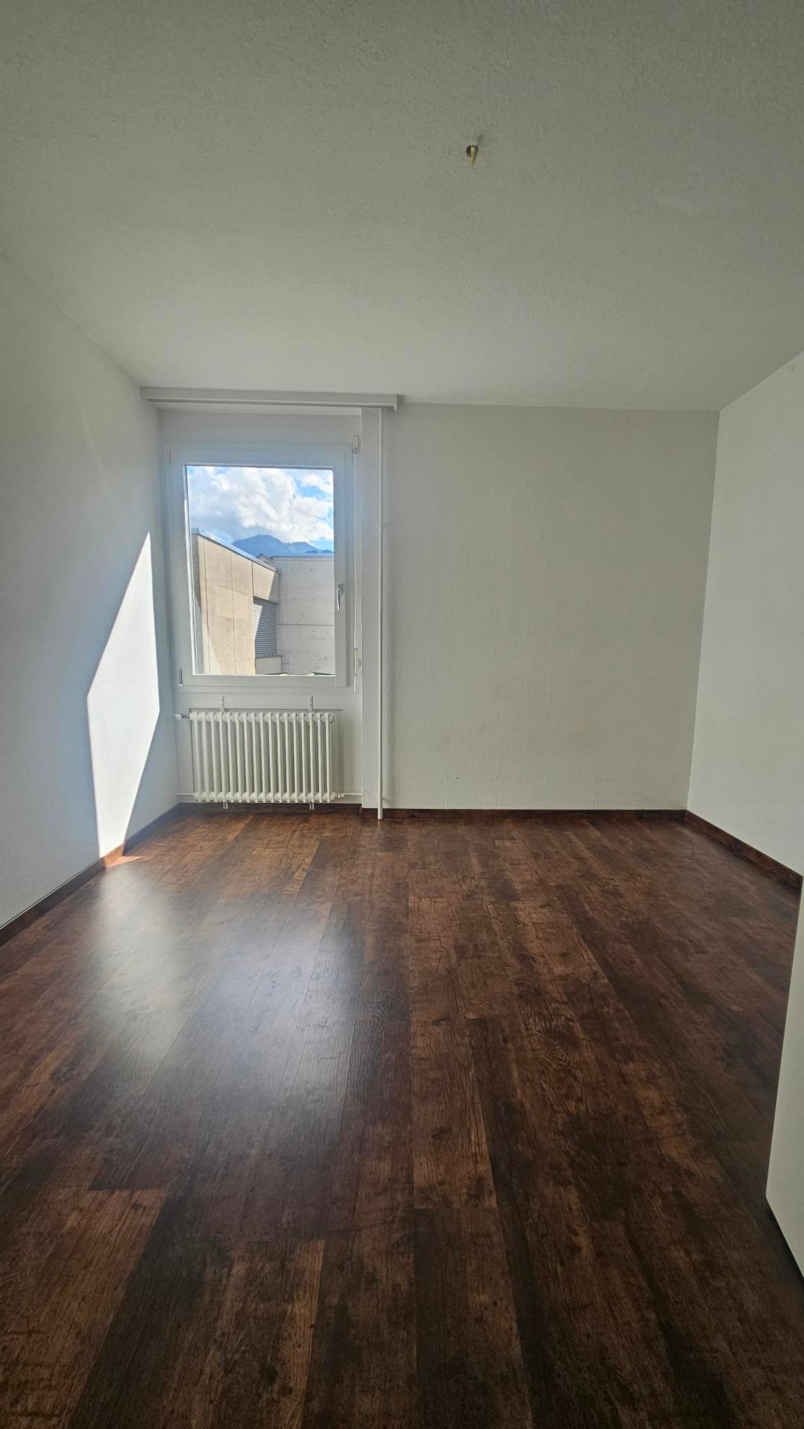 4 rooms apartment, photo 6 of 8