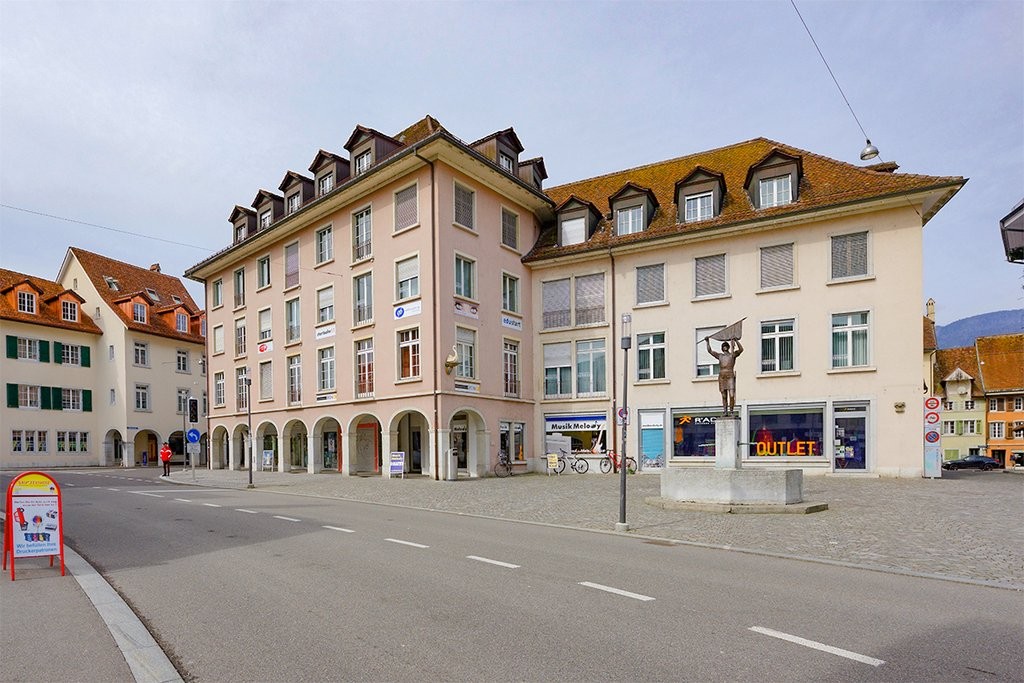50m² negozio
