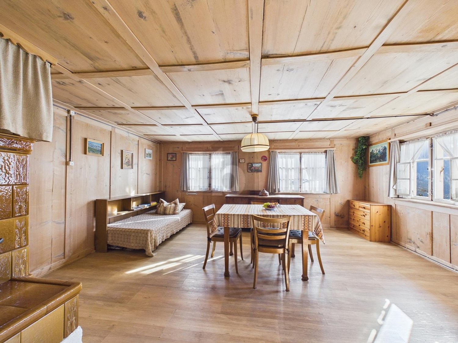 10 ½ rooms chalet, photo 3 of 4