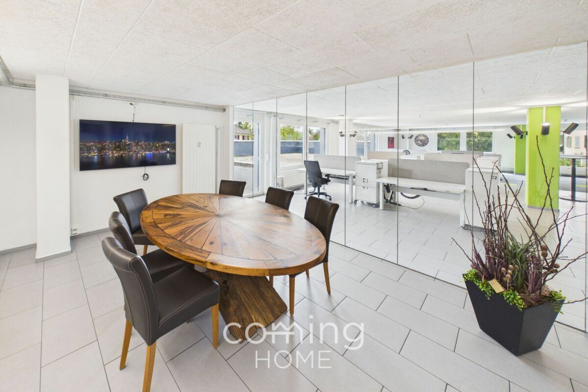 230m² commercial, photo 6 of 10