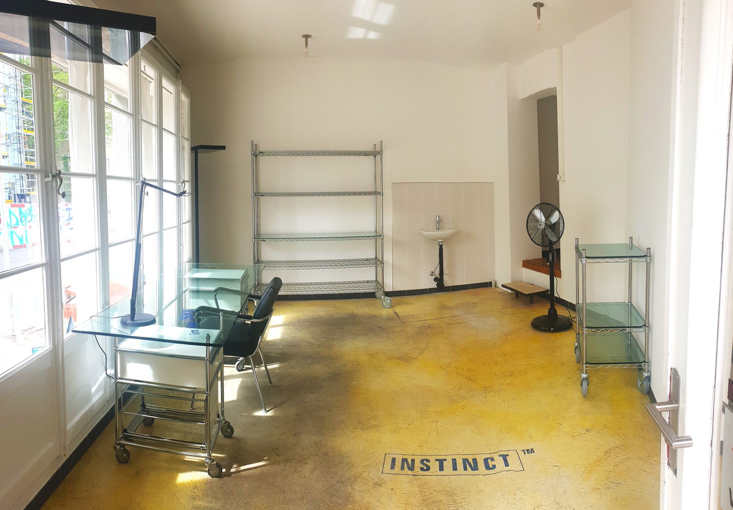 25m² office