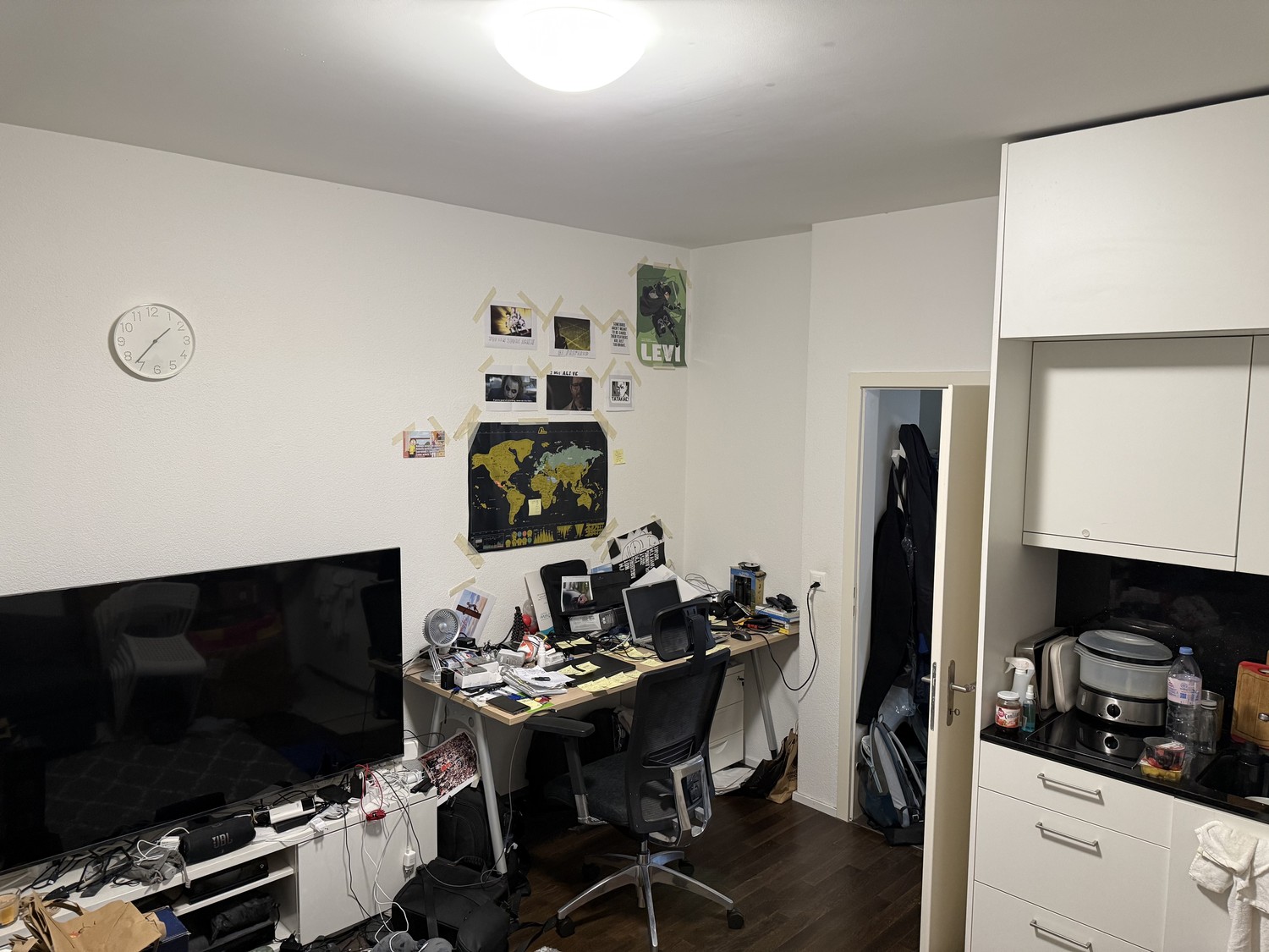 2 rooms apartment, photo 1 of 8