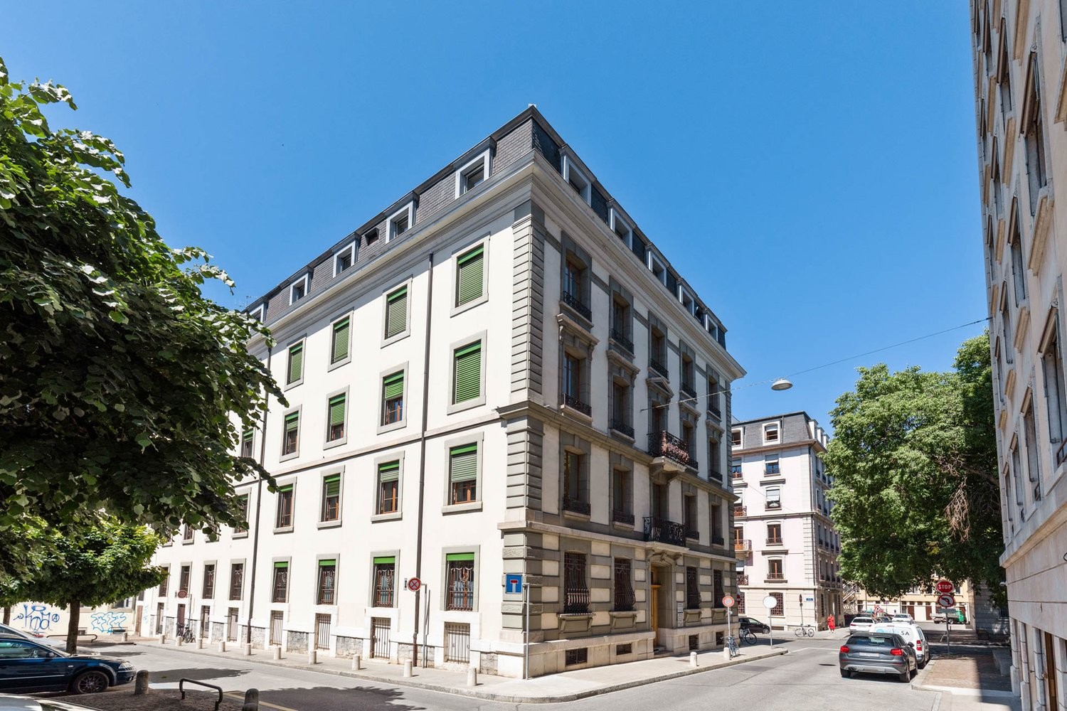 118m² office, photo 2 of 4