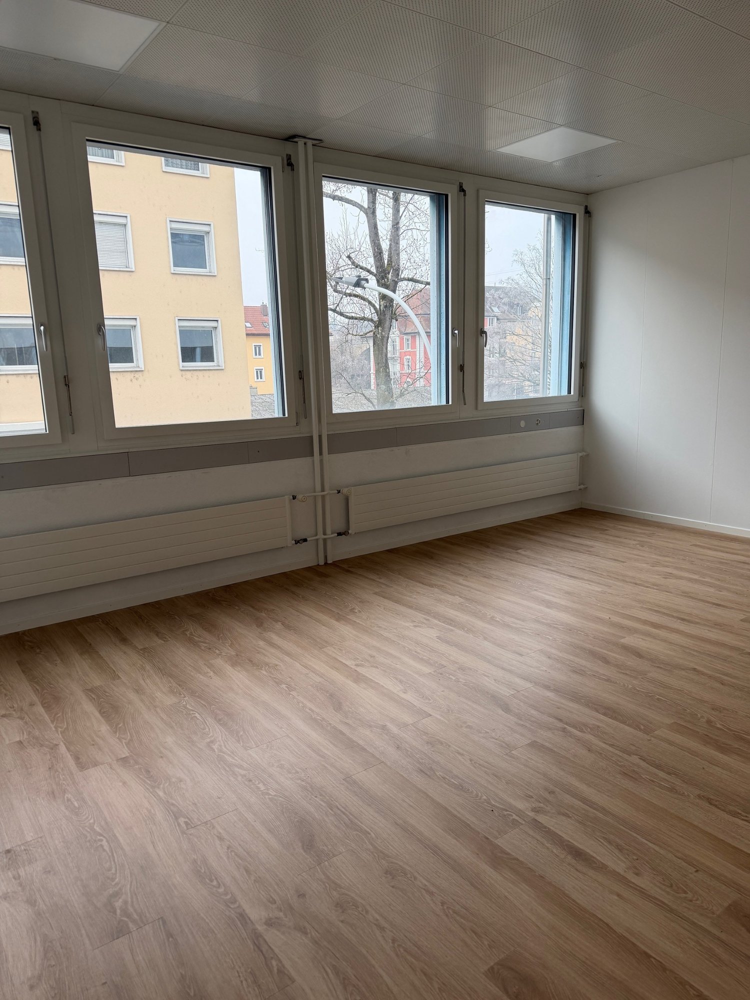 106m² office, photo 4 of 6