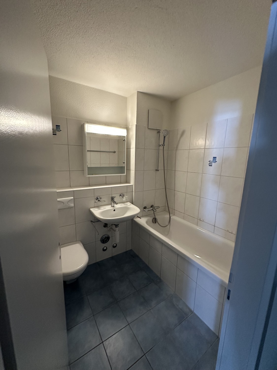 3 rooms apartment, photo 2 of 8