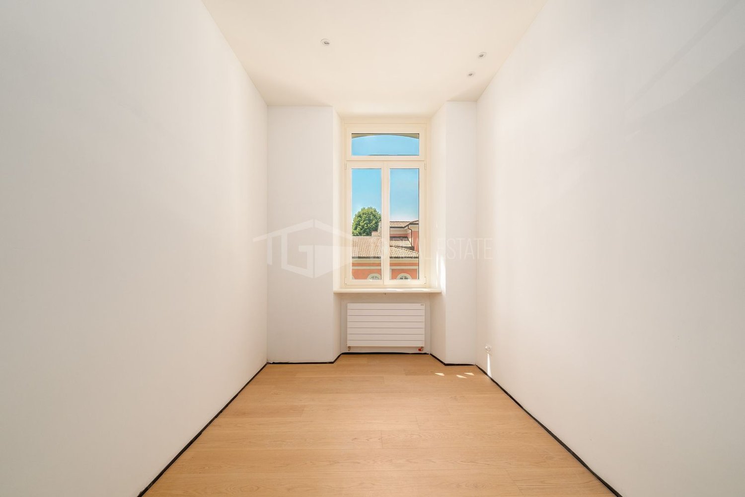 Apartment, photo 7 of 10