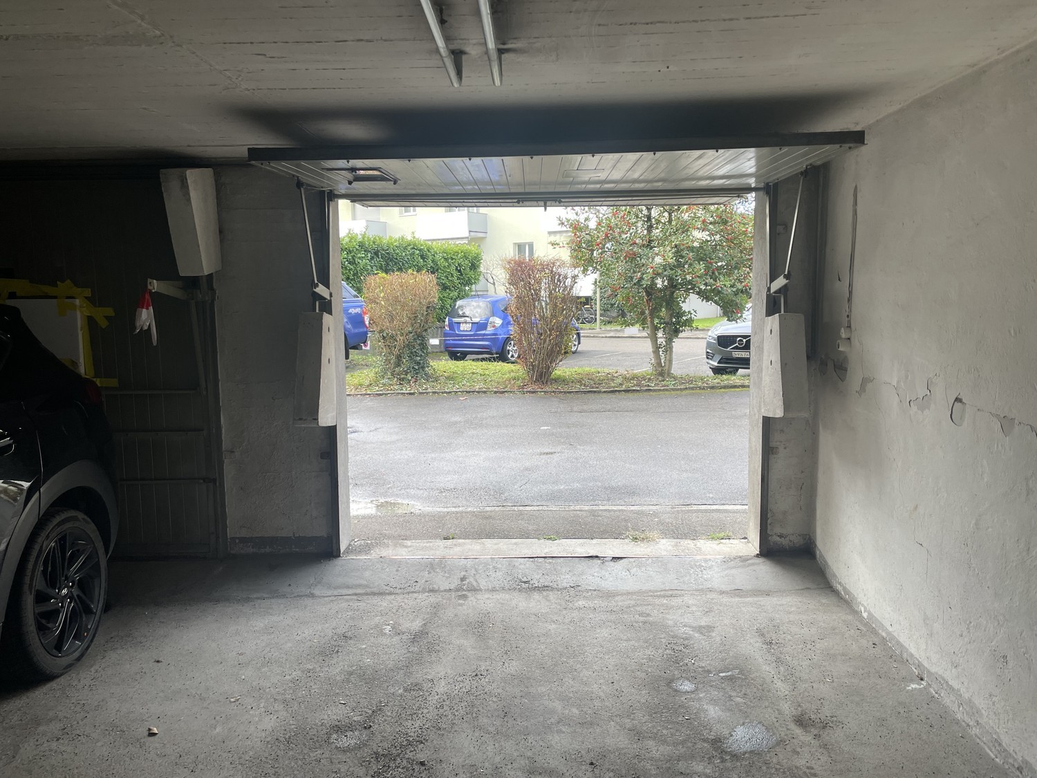 Open slot, photo 2 of 2