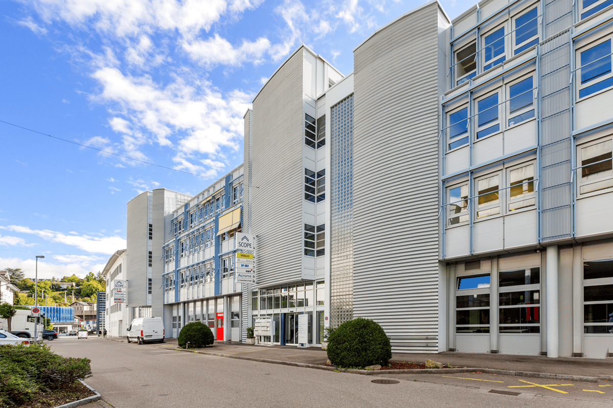 1185m² office, photo 2 of 10