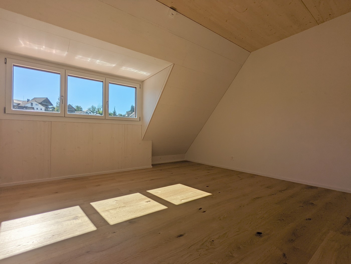 3 ½ rooms attic flat, Foto 8 von 10