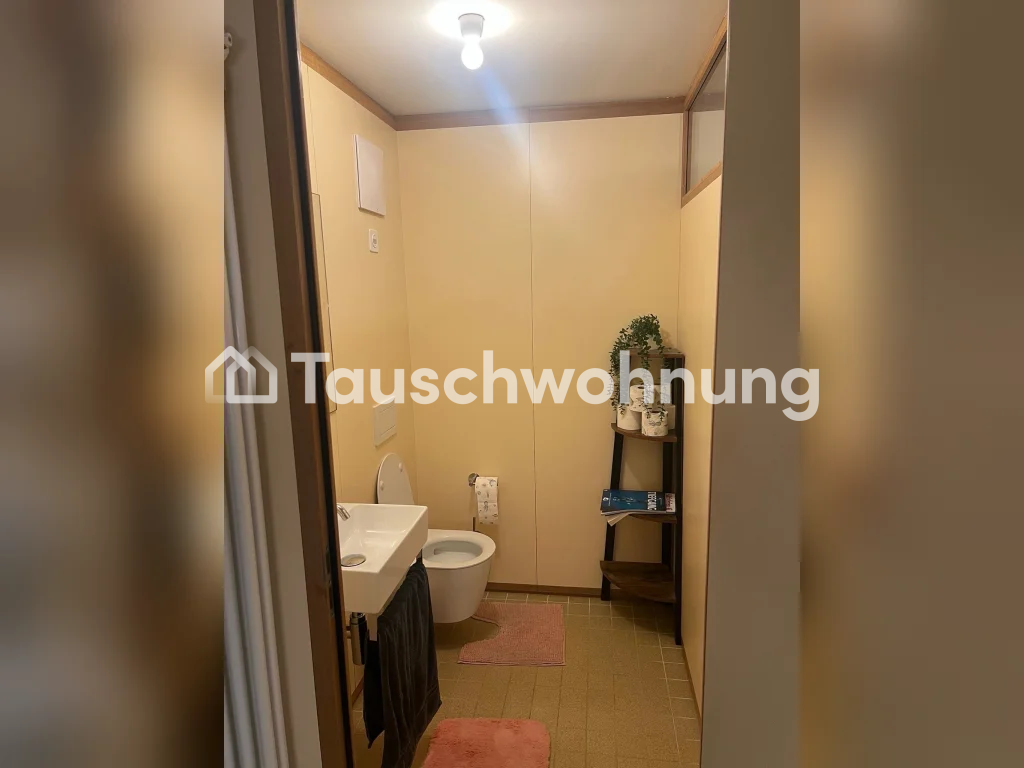 2 rooms row house