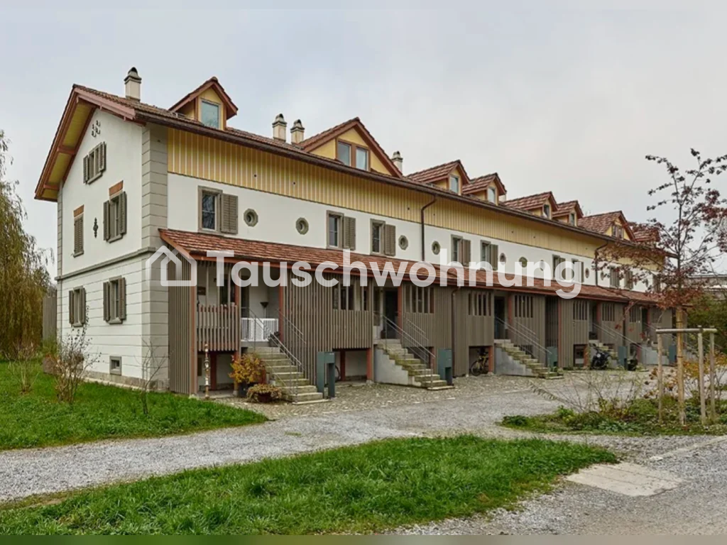 2 rooms row house
