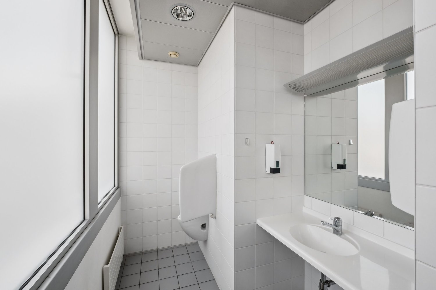 264m² office, photo 8 of 10