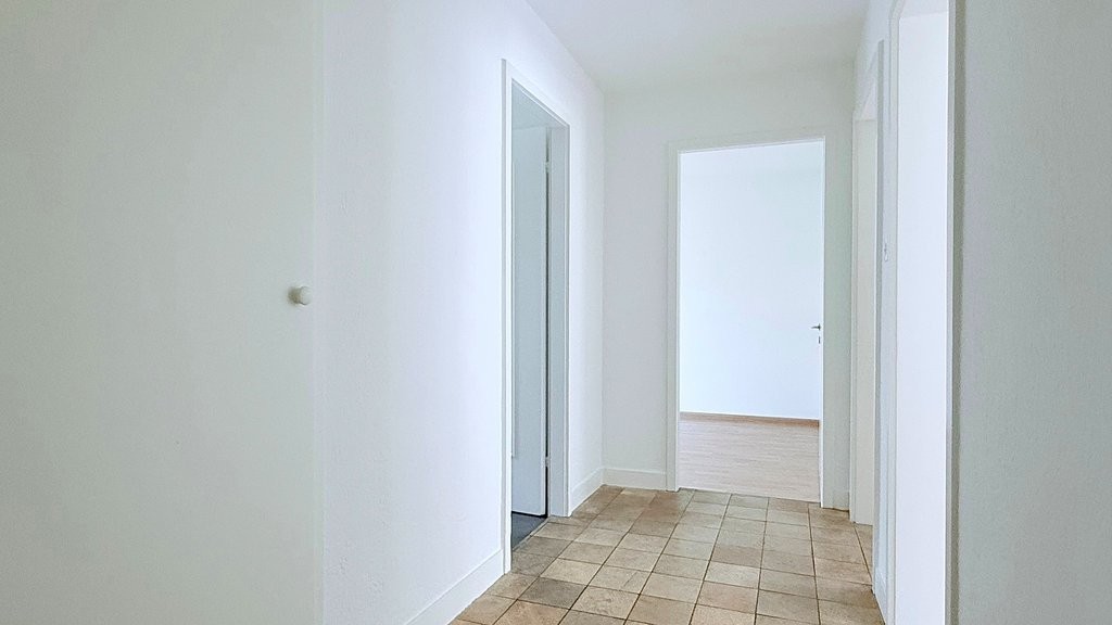 3 rooms apartment, photo 3 of 10
