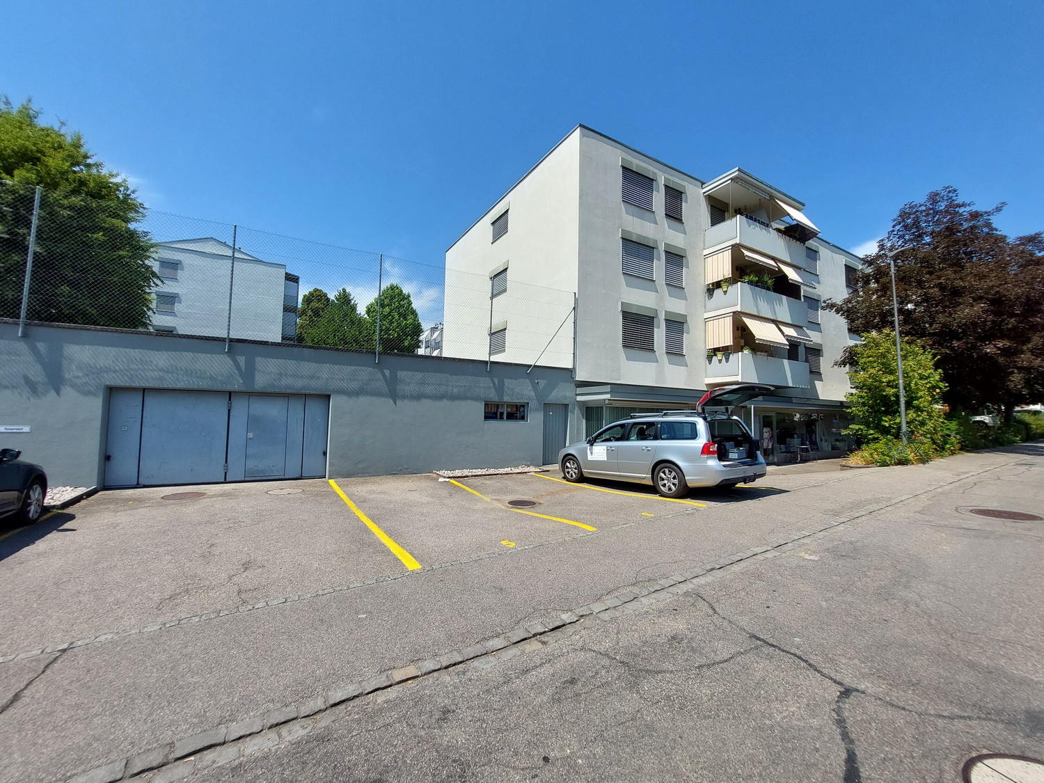 157m² commercial, photo 3 of 10