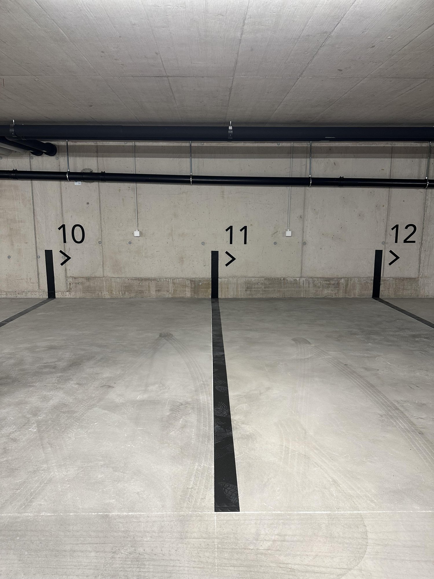 Open slot, photo 3 of 4
