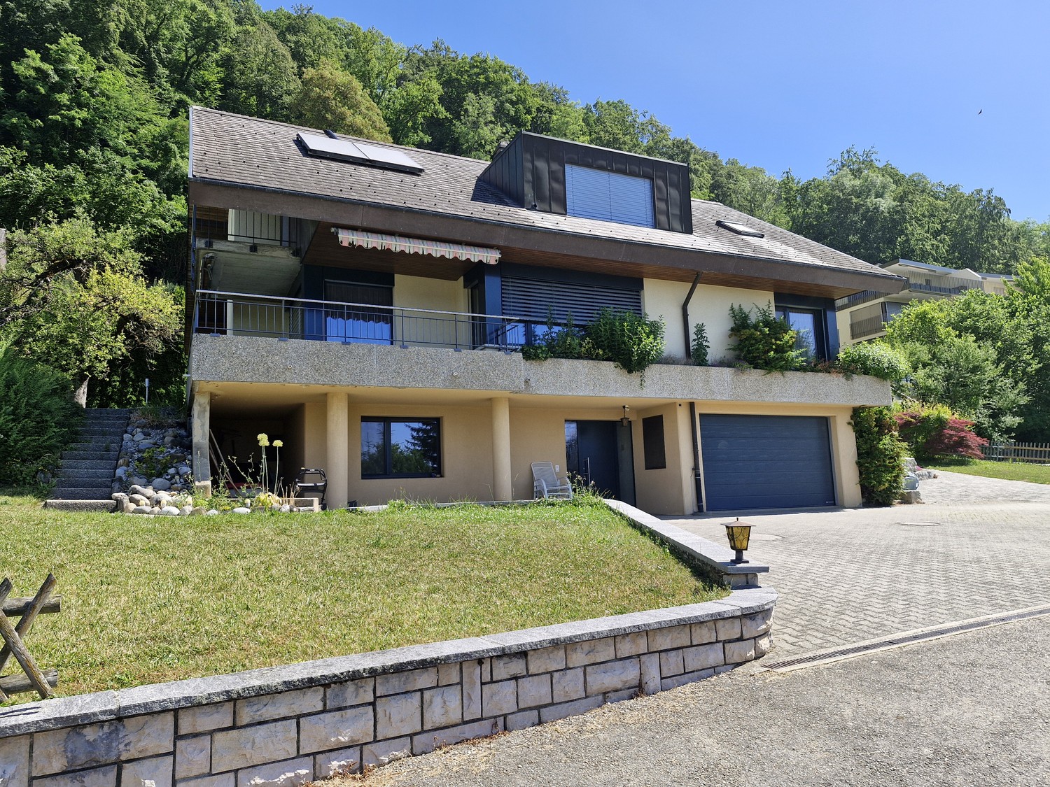 Casa unifamiliare di 7 ½ locali
