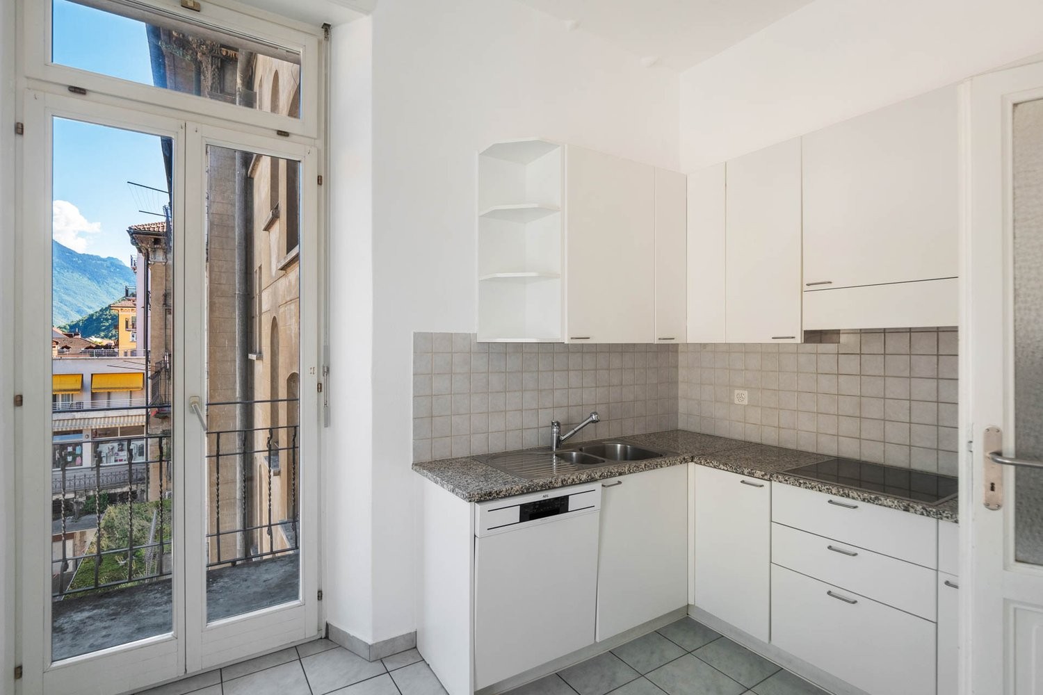 5 ½ rooms apartment, photo 3 of 10