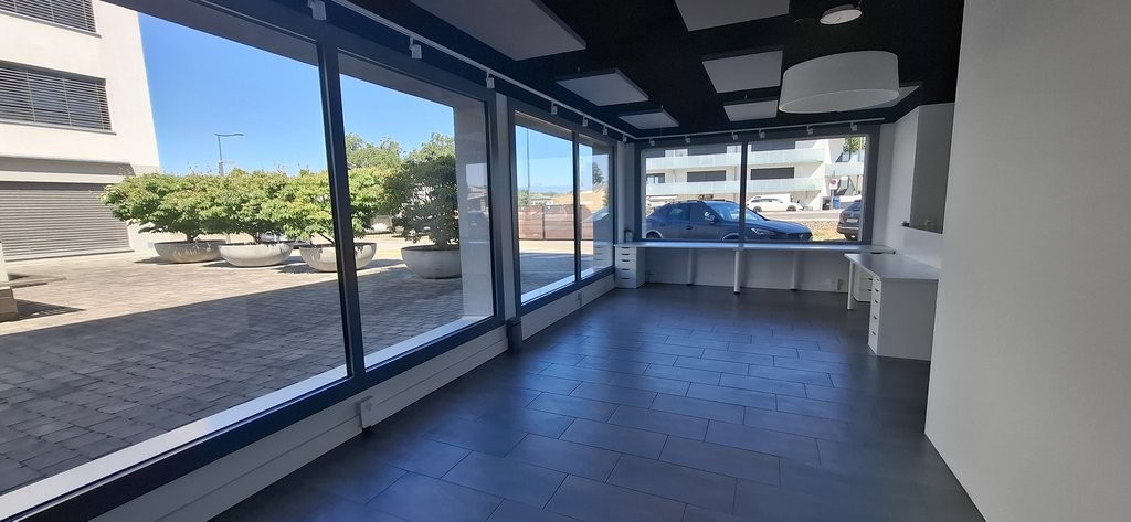 128m² arcade, photo 8 of 10