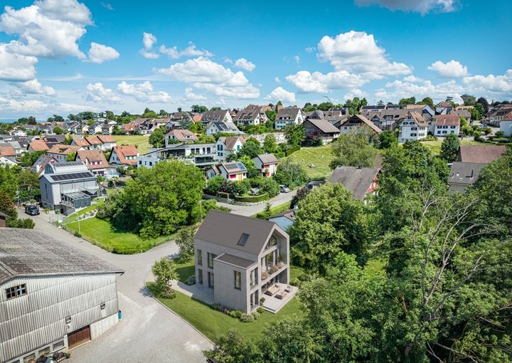 677m² building land, photo 3 of 9