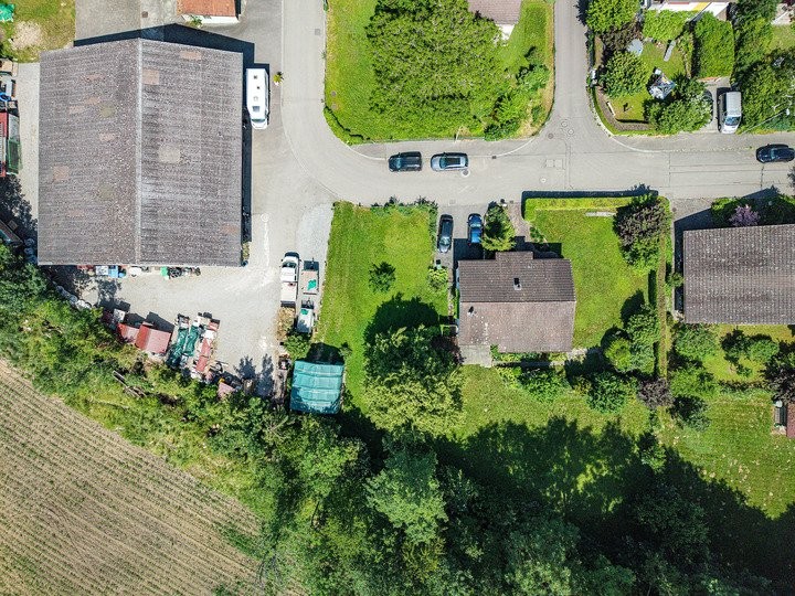 677m² building land, photo 7 of 9