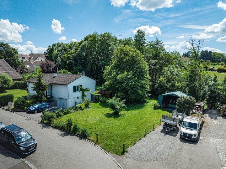 677m² building land, photo 6 of 9