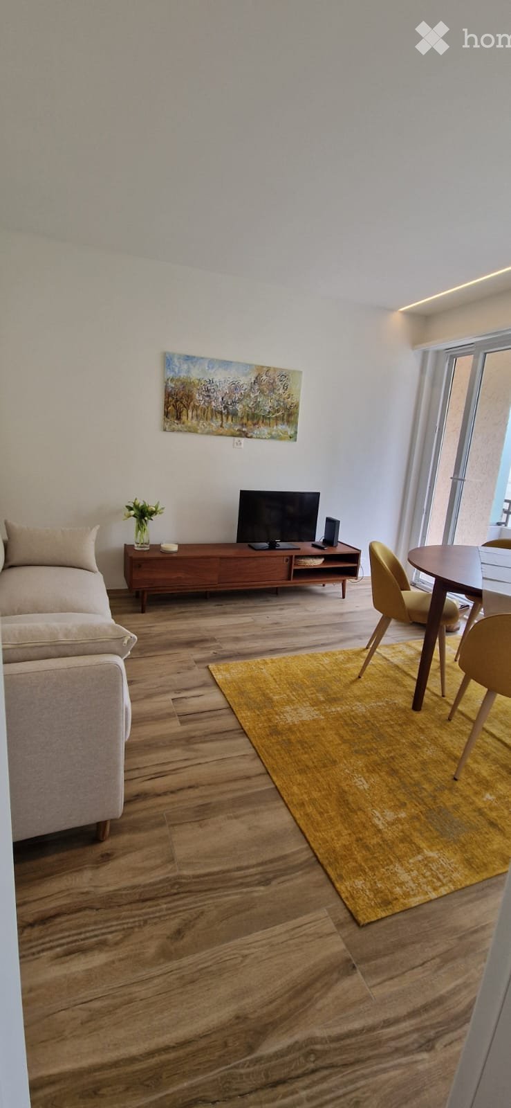 2 rooms apartment, photo 1 of 5
