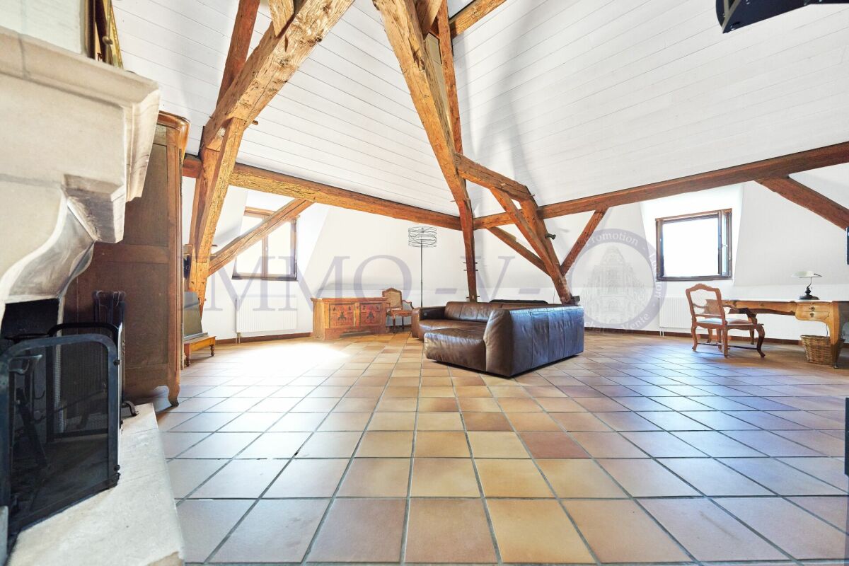 4 rooms attic flat, photo 1 of 7