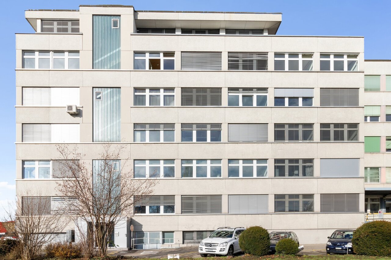36m² office