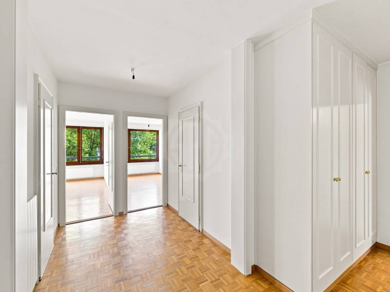 5 rooms apartment, photo 10 of 10