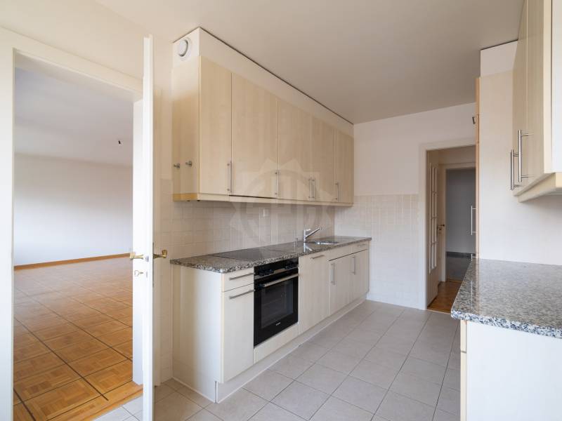 5 rooms apartment, photo 4 of 10