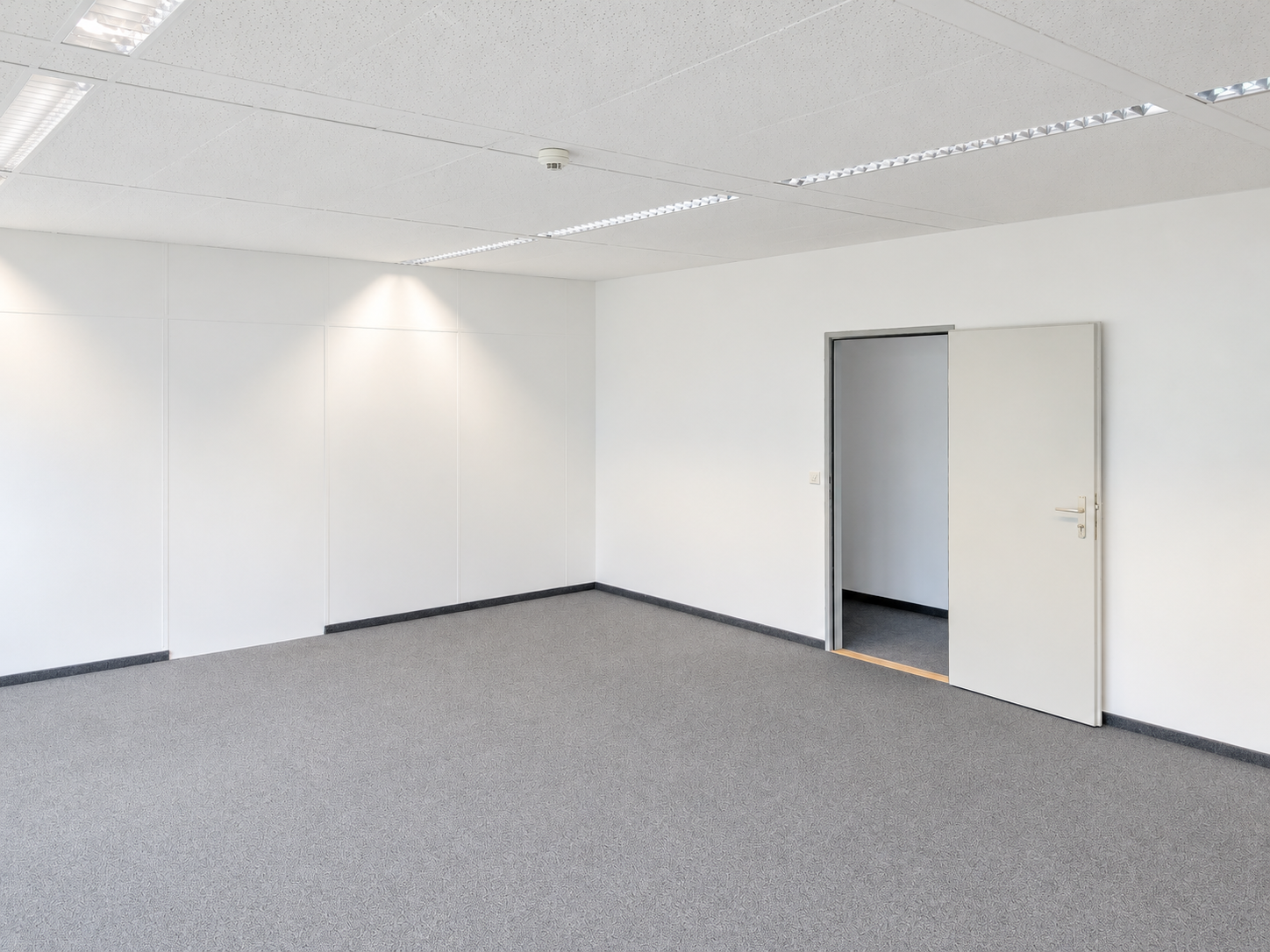 64m² office, photo 4 of 6