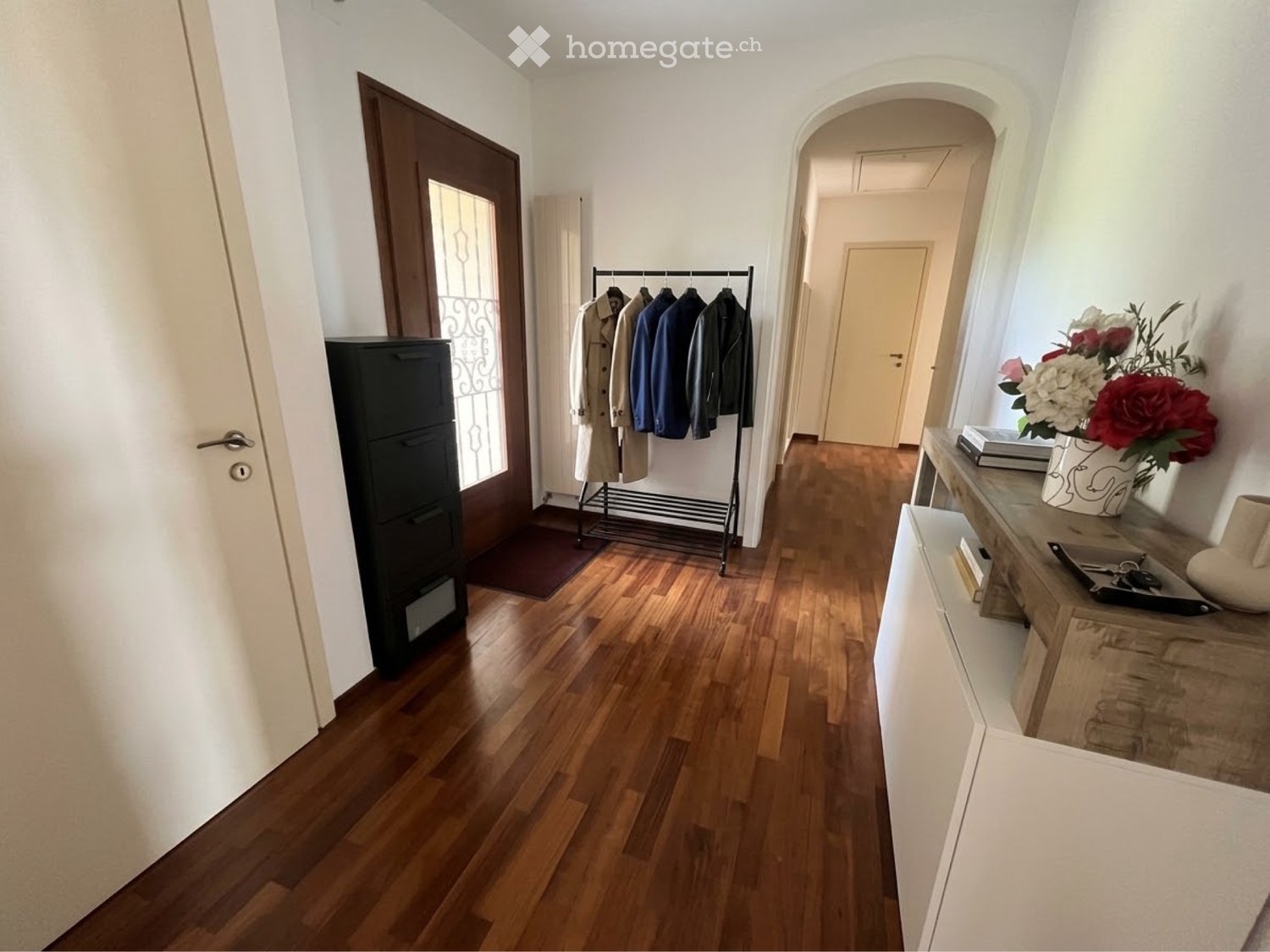 4 rooms apartment, photo 8 of 9