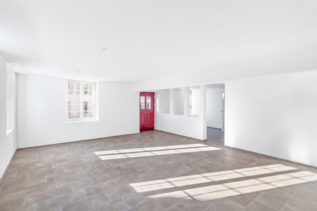 73m² commercial