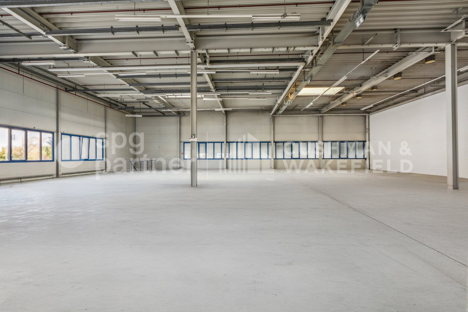 2000m² commercial, photo 5 of 10