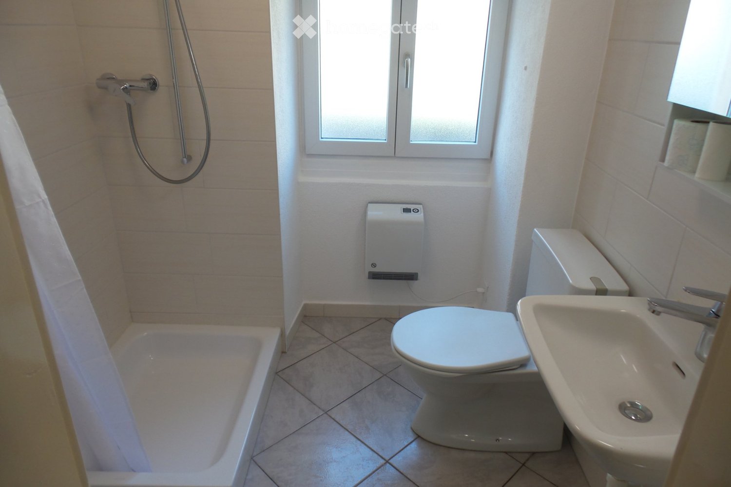 4 rooms apartment, photo 4 of 5